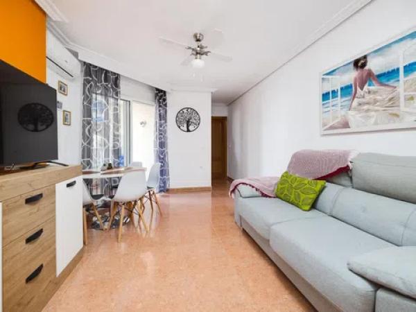 Sprzedaż mieszkania w Calle la Sal, Torrevieja
thumbnail 2
