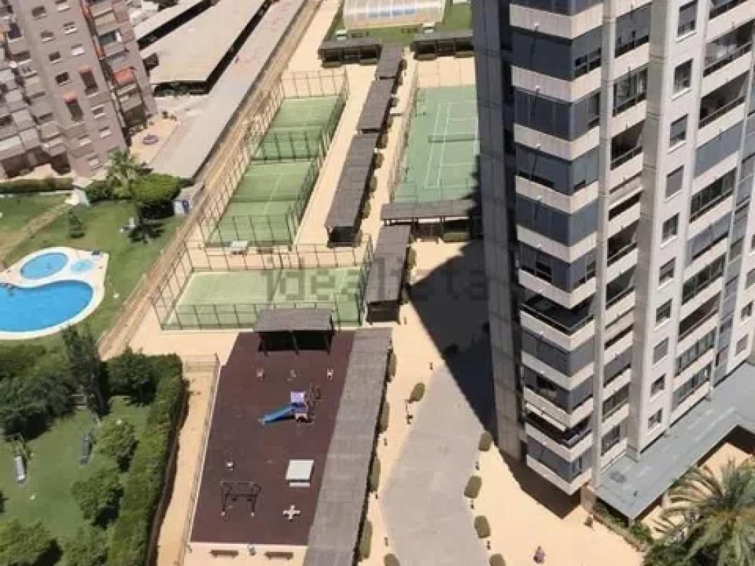 Продажа квартиры на Calle Derramador, Бенидорм
photo 4