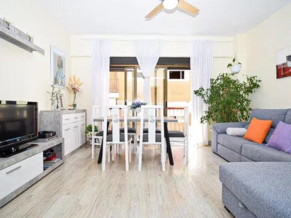 Продажа квартиры на Calle Apolo XI, Бенидорм
 photo 2