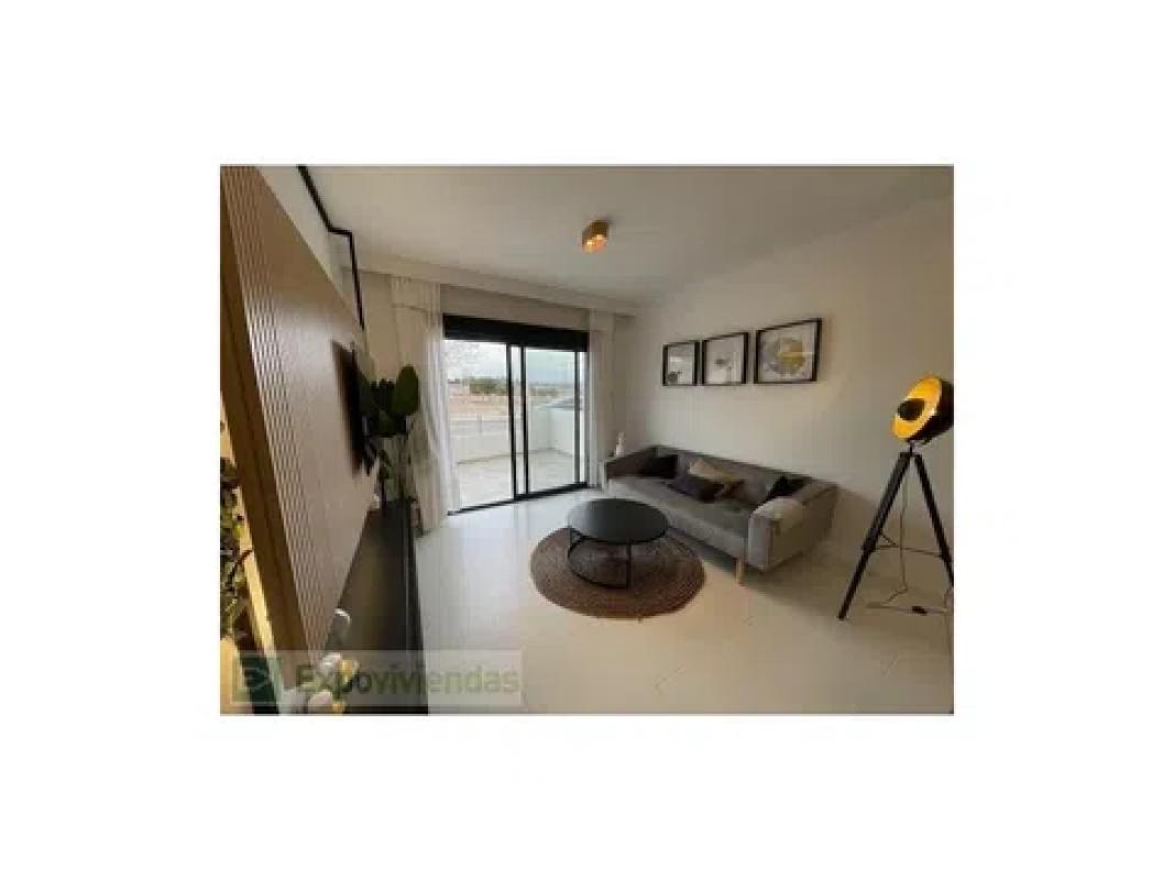 Sale of apartment in Calle Beethoven, San Miguel de Salinas
 photo 2