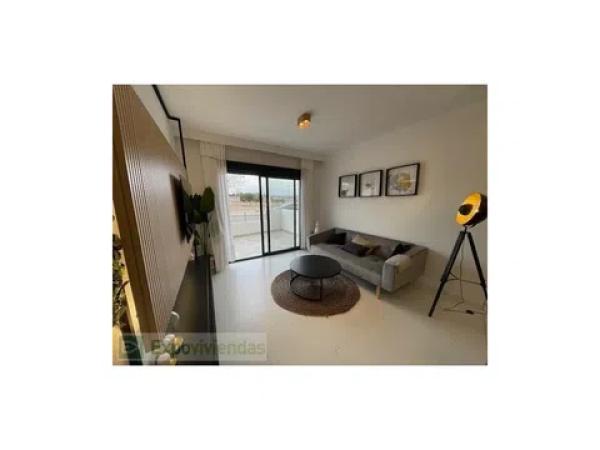 Продажа квартиры на Calle Beethoven, Сан-Мигель-де-Салинас
 photo 2