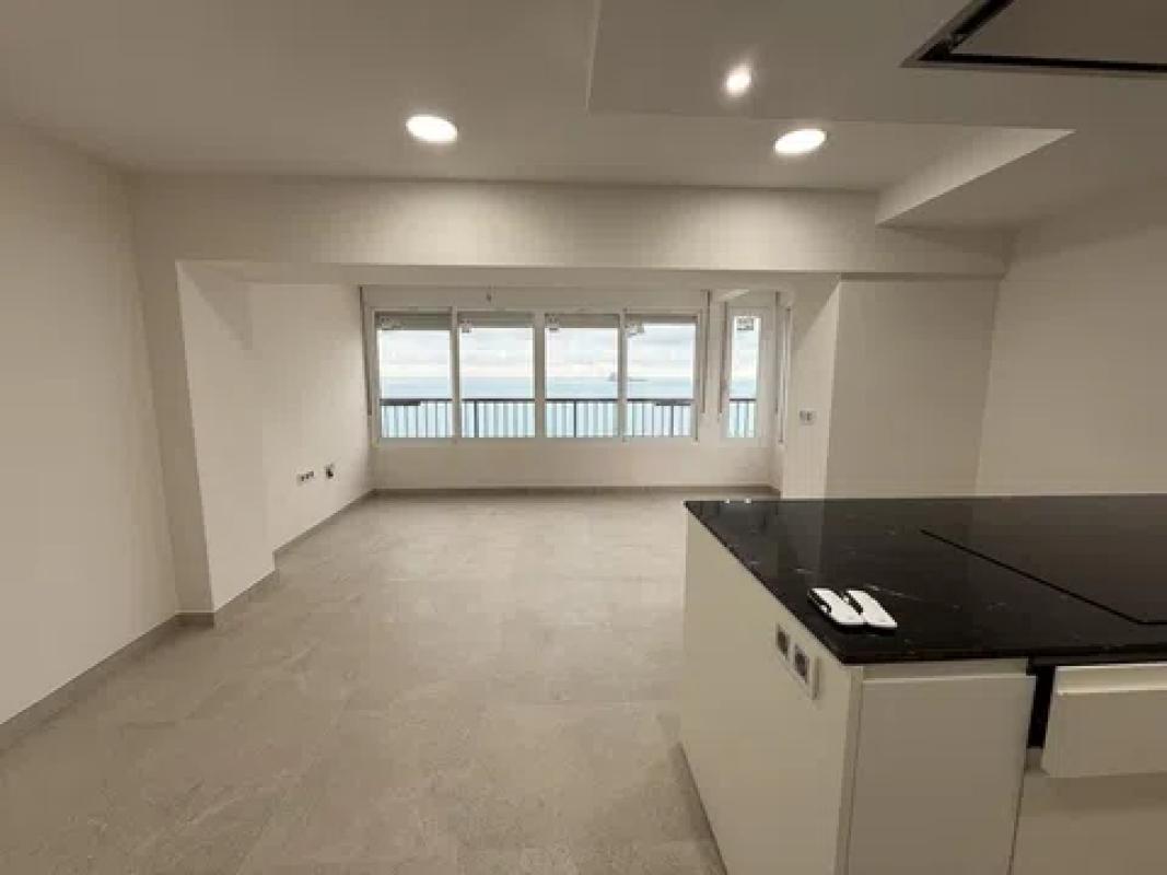 Sale of apartment in Playa de Levante, Benidorm
 photo 5