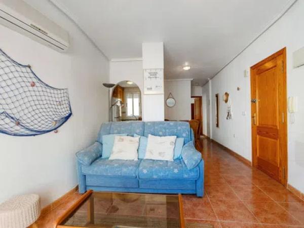 Ático en venta en Calle Maldonado, Torrevieja thumbnail 1