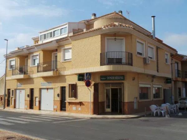 Chalet wolnostojący na sprzedaż w Calle Vistahermosa, Pilar de la Horadada photo 1