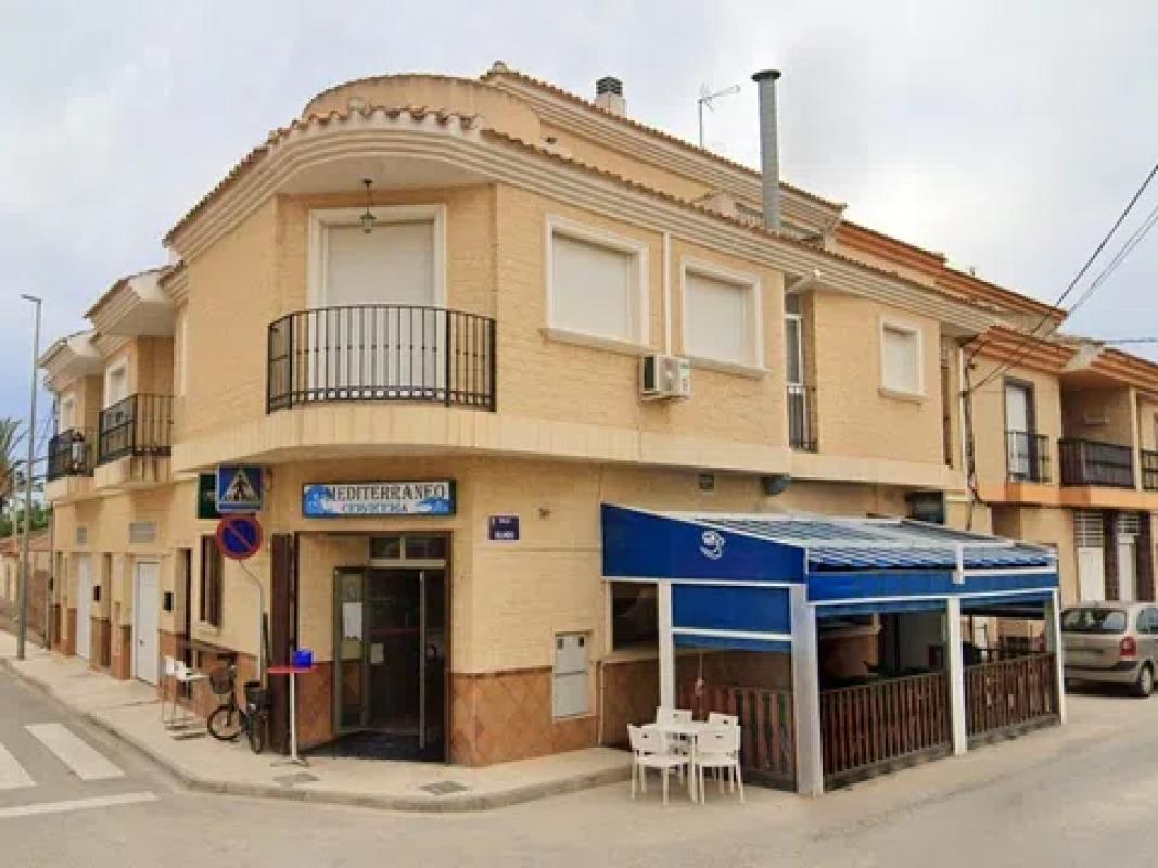 Sprzedaż niezależnego domku jednorodzinnego w  Calle Vistahermosa, Pilar de la Horadada photo 3