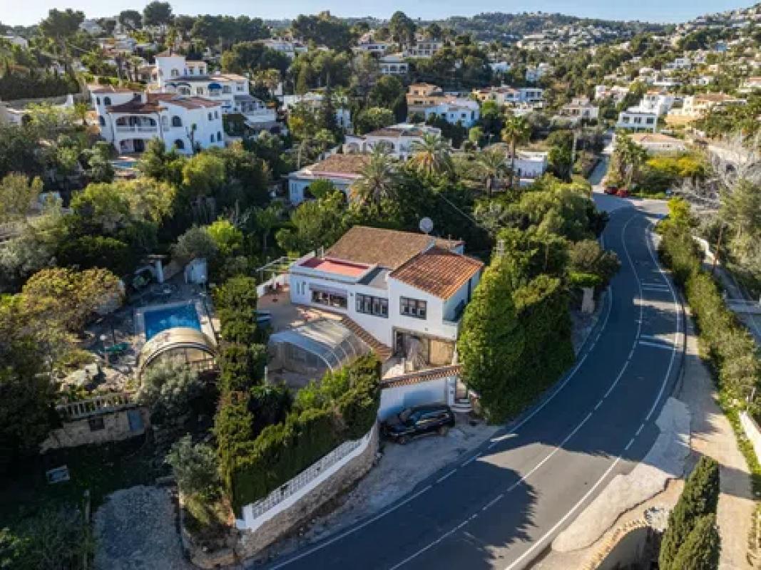 Sale of independent chalet in Avenida de la Marina, Benissa
photo 1