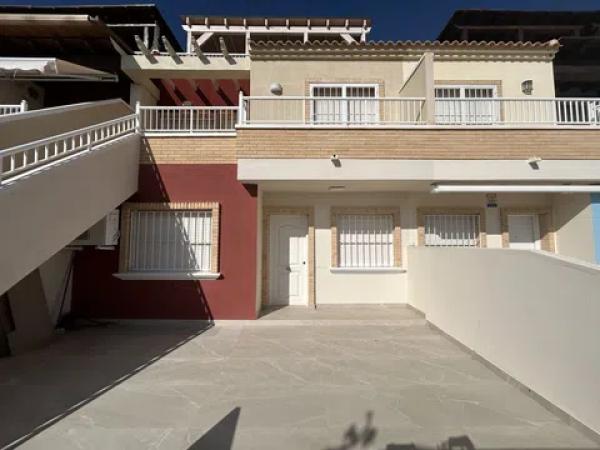Sale of flat in Zona Pueblo, Pilar de la Horadada
 photo 1