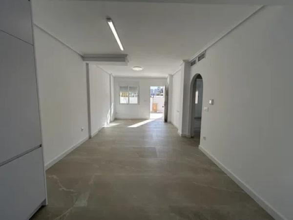 Sale of flat in Zona Pueblo, Pilar de la Horadada
 photo 4