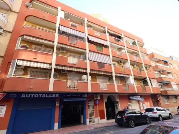 Sprzedaż mieszkania w Calle Bergantin, Torrevieja
 photo 4