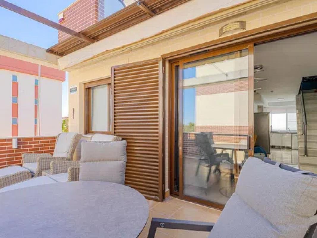 Venta de duplex en Calle Cabo de Gata, Orihuela photo 3