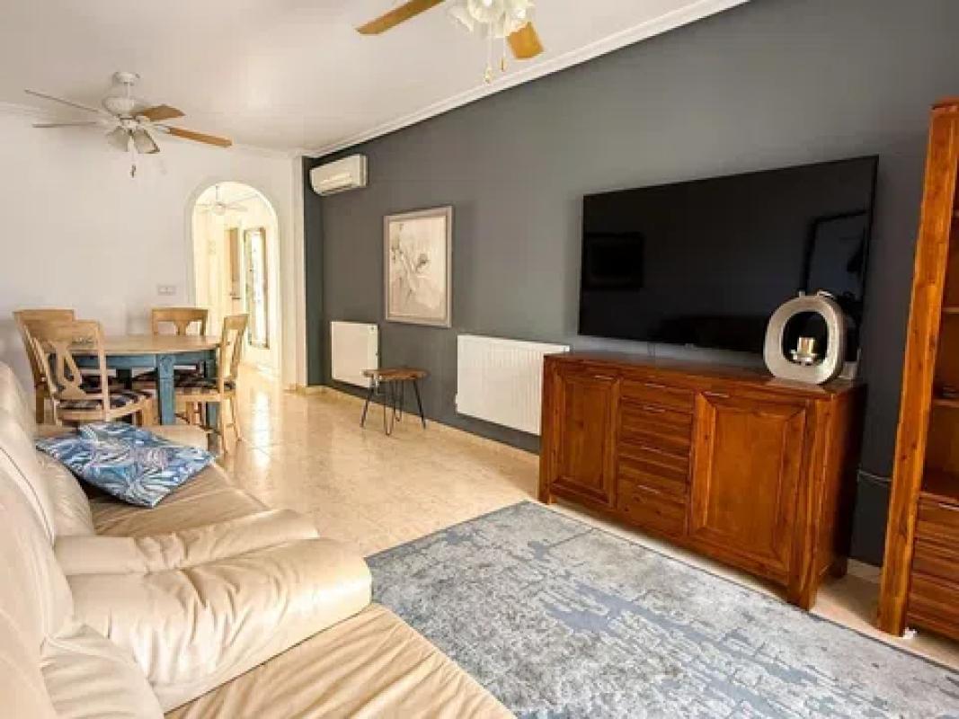 Venta de chalet independiente en Barrio Las Filipinas, Orihuela
photo 3