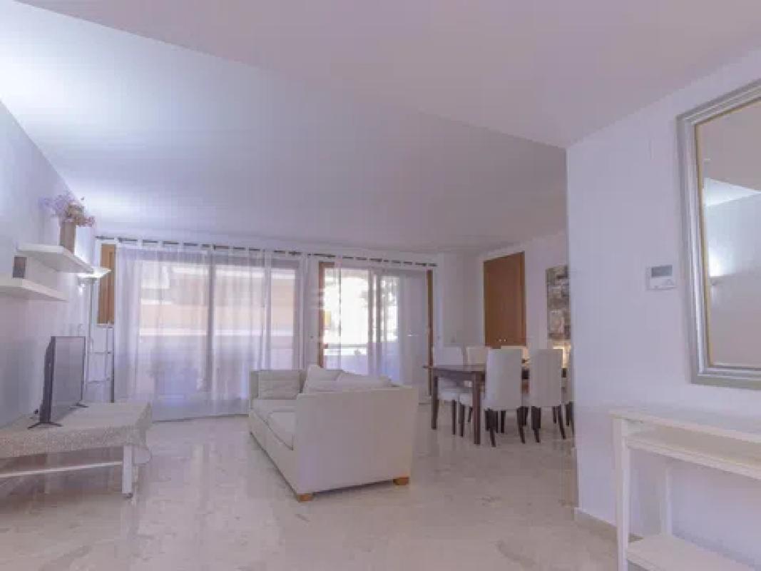 Venta de piso en Avenida de las Olas s/n, Torrevieja
 photo 2