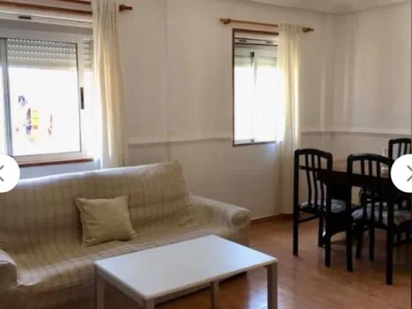 Venta de piso en Maestro Rosillo, 6, Alicante / Alacant
 photo 1