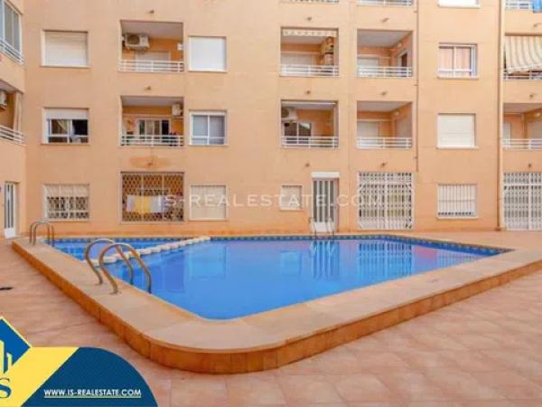 Ático en venta en Barrio Antonio Machado, Torrevieja photo 1