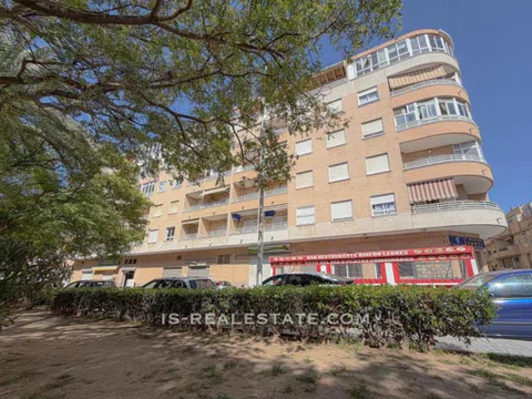 Sprzedaż poddasza w  Barrio Antonio Machado, Torrevieja photo 3