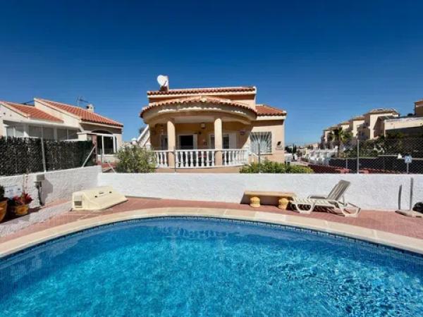 Chalet independiente en venta en Barrio La Marquesa, Rojales
photo 1