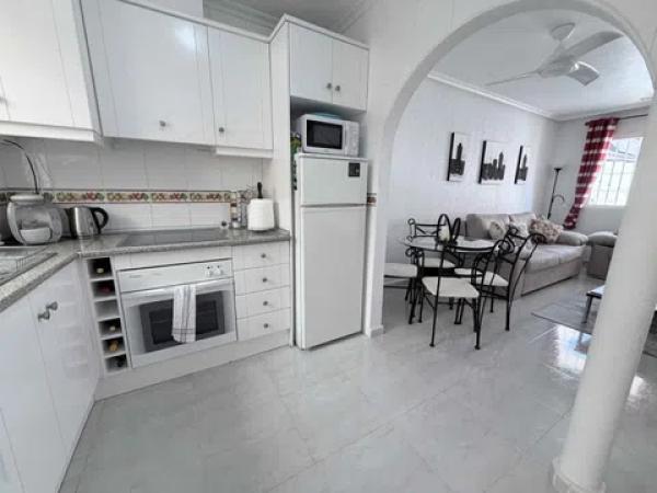 Chalet independiente en venta en Barrio La Chismosa, Orihuela
 photo 4