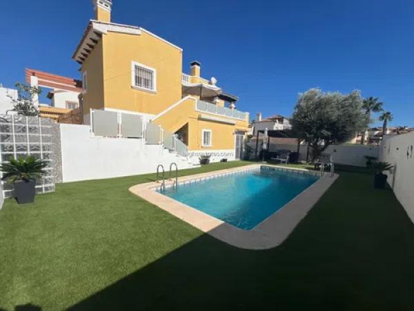 Casa independiente photo 1