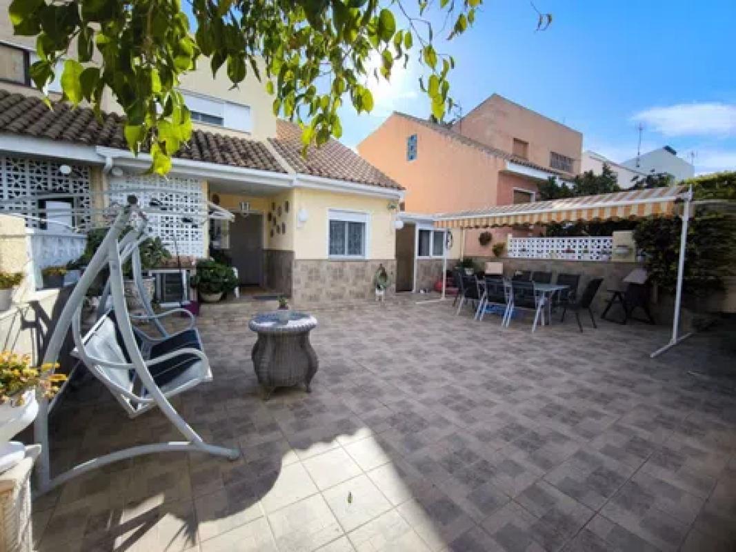 Venta de chalet adosado en Barranco Hondo , La Nucia photo 1