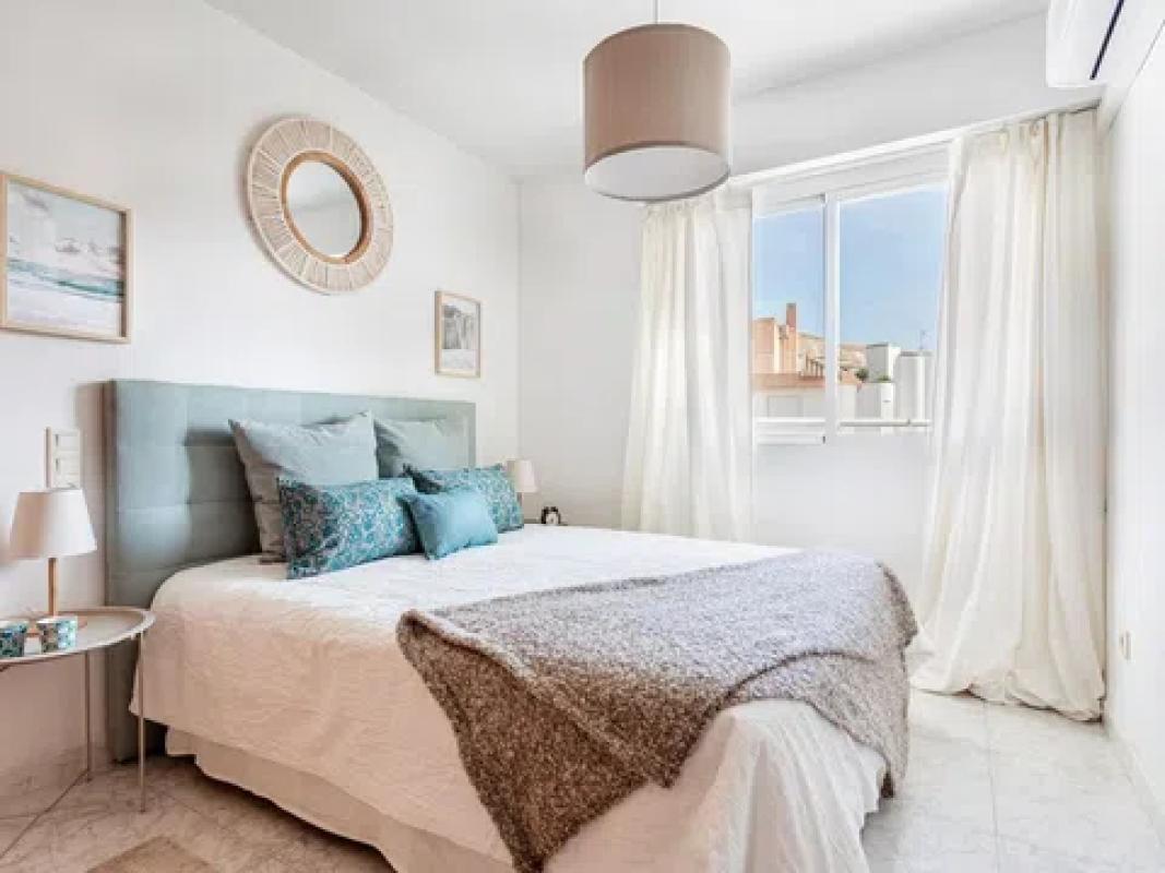 Продажа квартиры на Calle Cigonya, Дения
photo 2