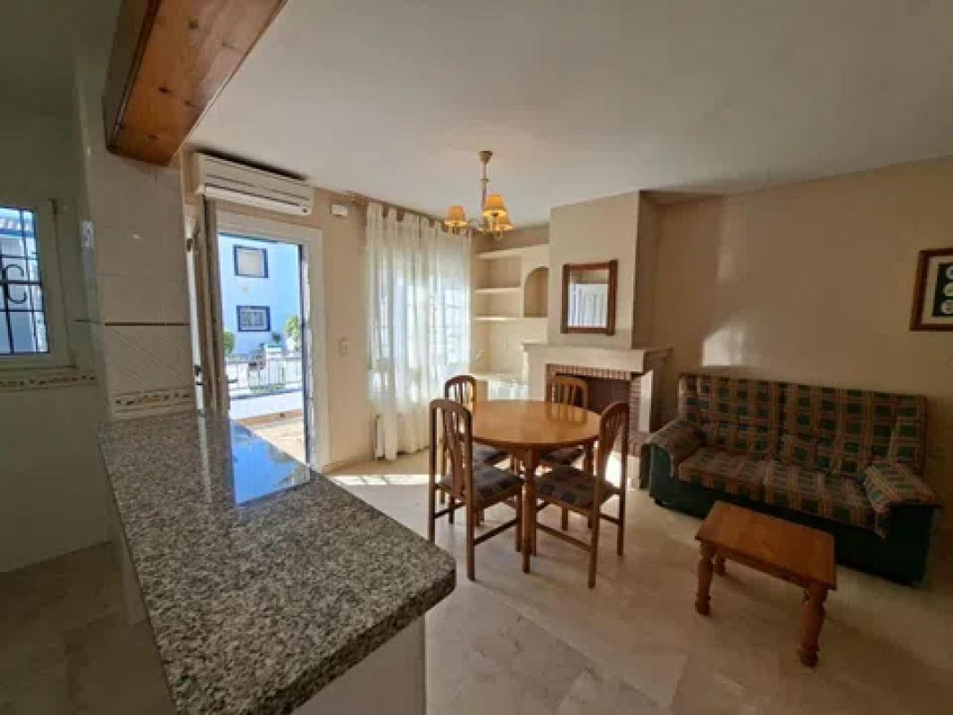 Sale of independent chalet in Barrio Villamartín, Orihuela
photo 5