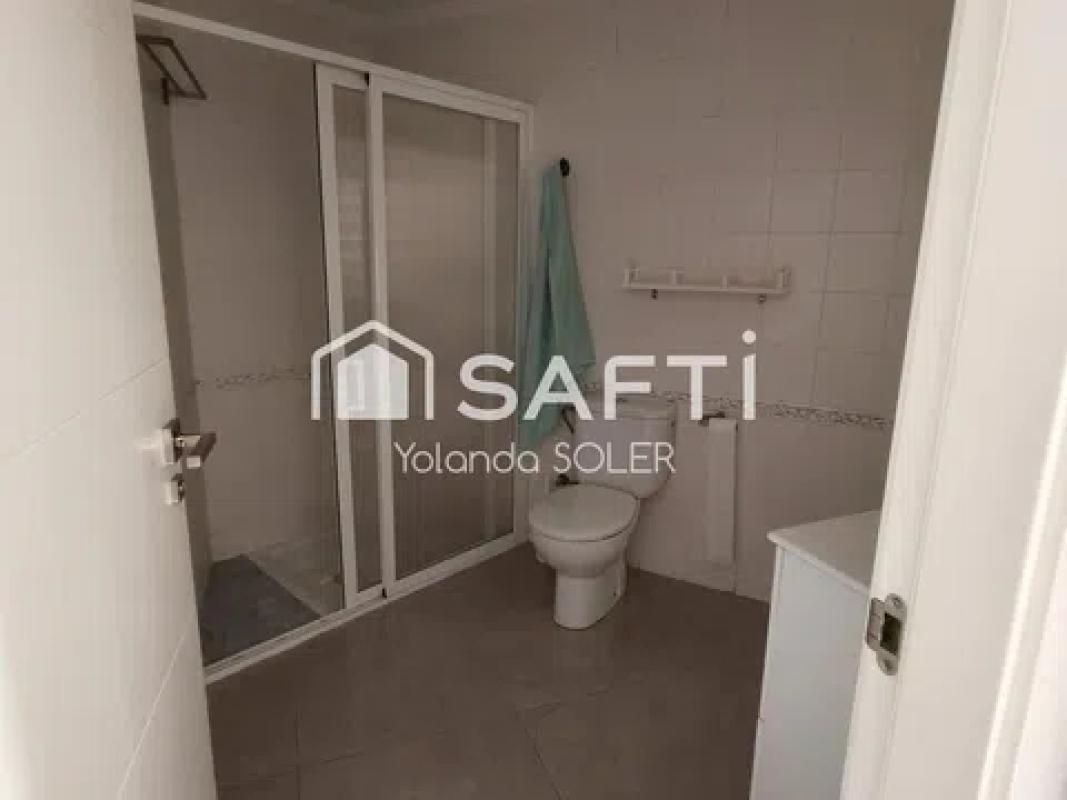 Properties for sale and rent in Spain photo 3