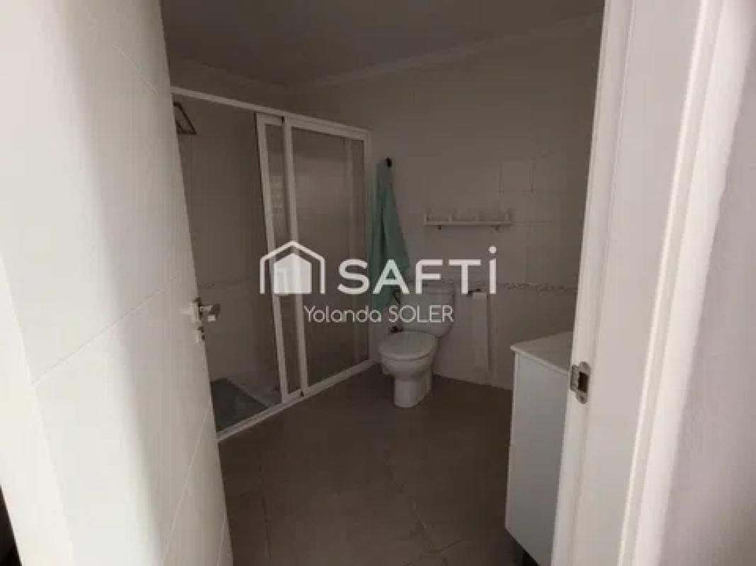 Properties for sale and rent in Spain photo 4