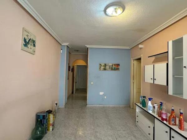 Sprzedaż mieszkania w Calle Moriones, Torrevieja
 photo 4