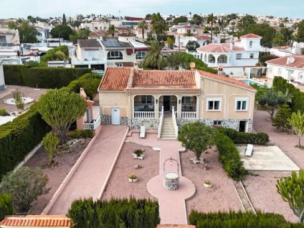 Casa independiente photo 1