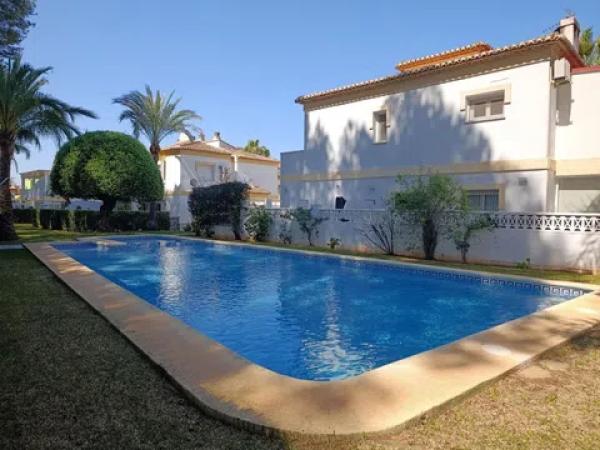 Продажа квартиры на El Montgó, Дения
photo 1
