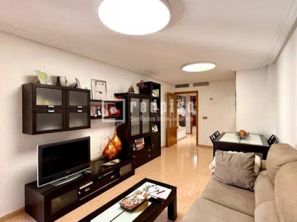 Продажа квартиры на Calle Lafora, Аликанте / Алакант
photo 1