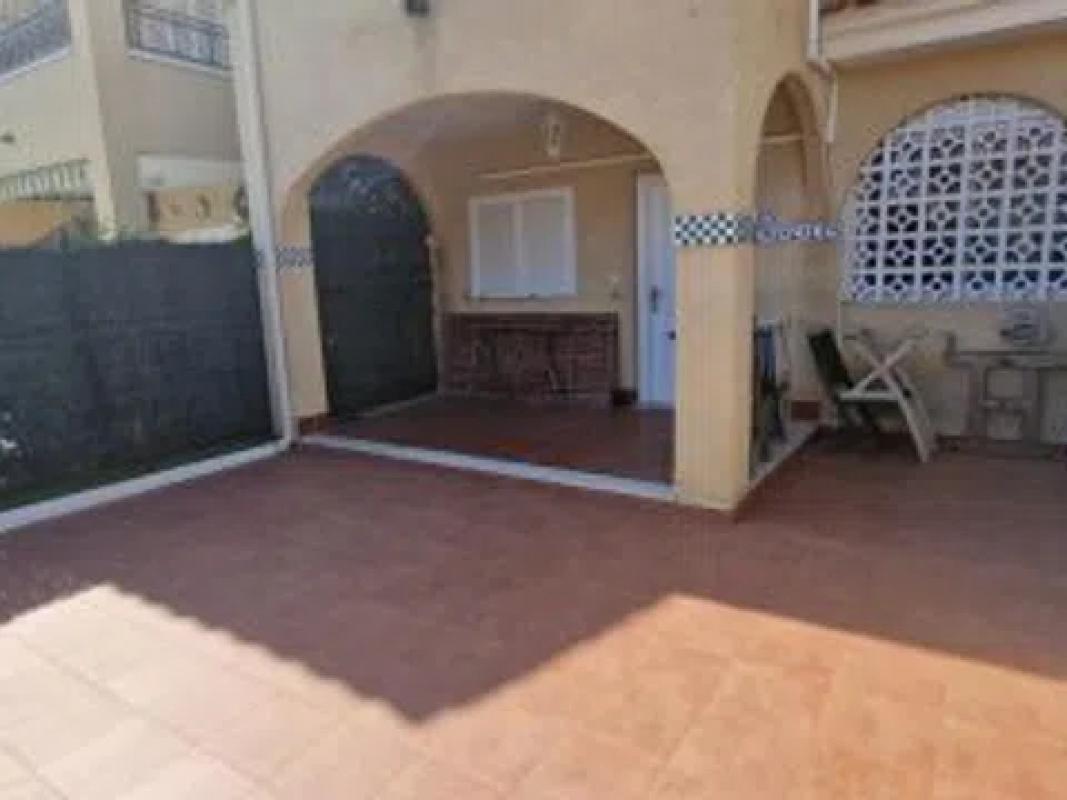 Venta de chalet adosado en  Avenida de Polonia, 160 , Gran Alacant photo 4