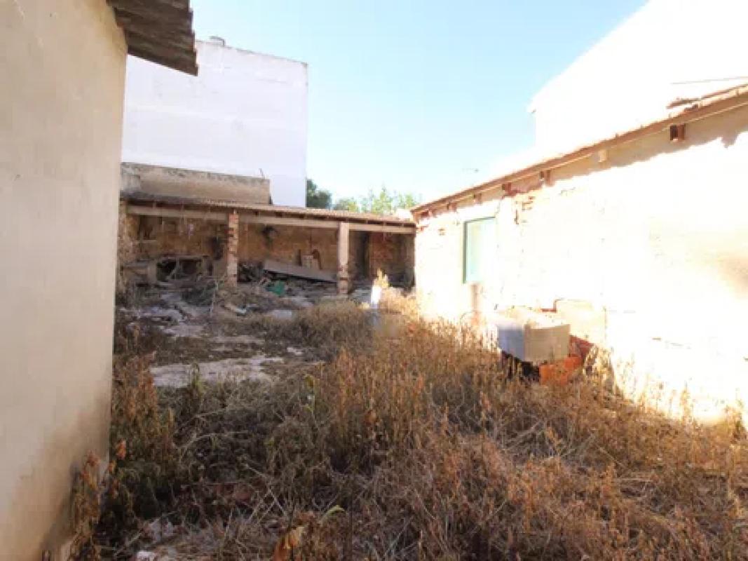 Propiedades en venta y alquiler en España photo 1