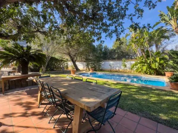 Chalet independiente en venta en El Montgó, Denia
thumbnail 1