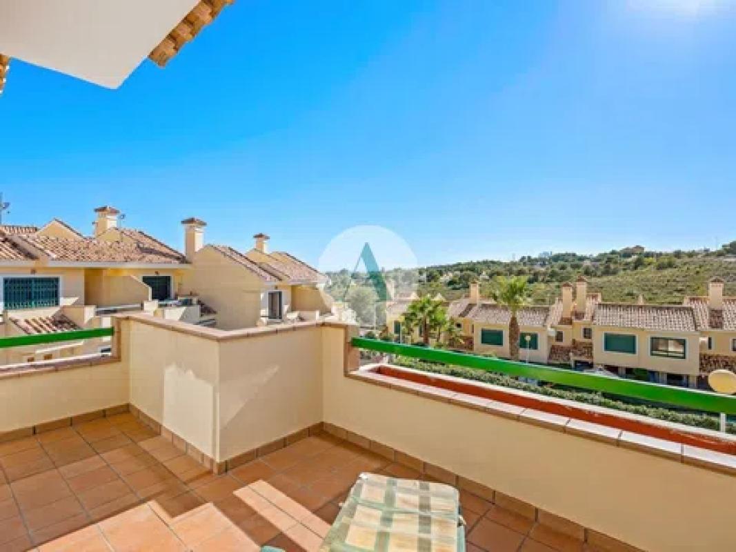 Propiedades en venta y alquiler en España photo 4