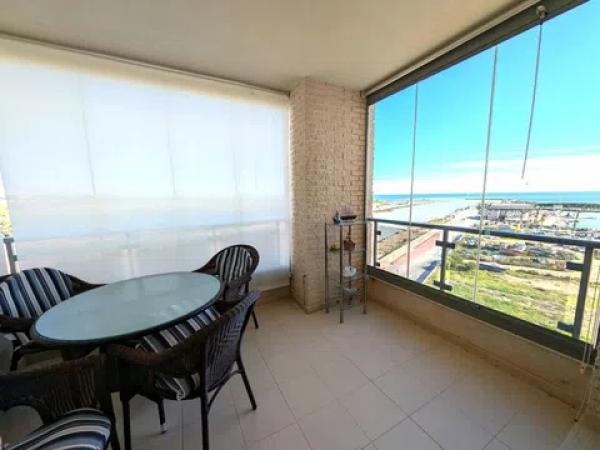 Venta de piso en Puerto Deportivo, Guardamar del Segura
photo 1