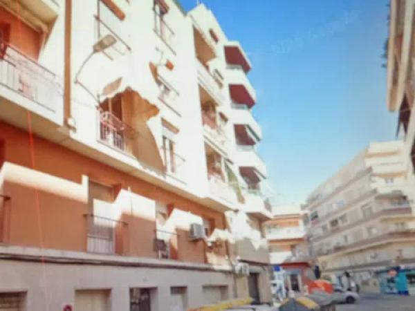 Sprzedaż mieszkania w Calle Carlota Pasaron, Alicante / Alacant
 photo 2
