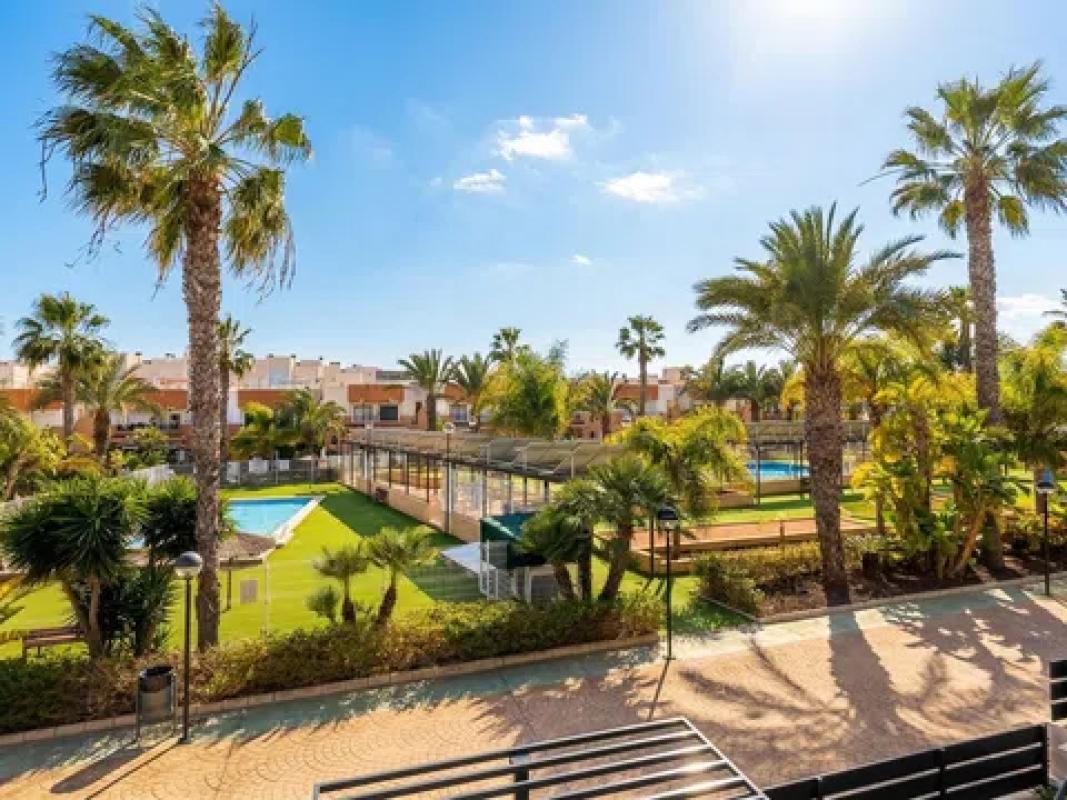 Venta de chalet adosado en  Barrio Villamartín , Orihuela photo 3