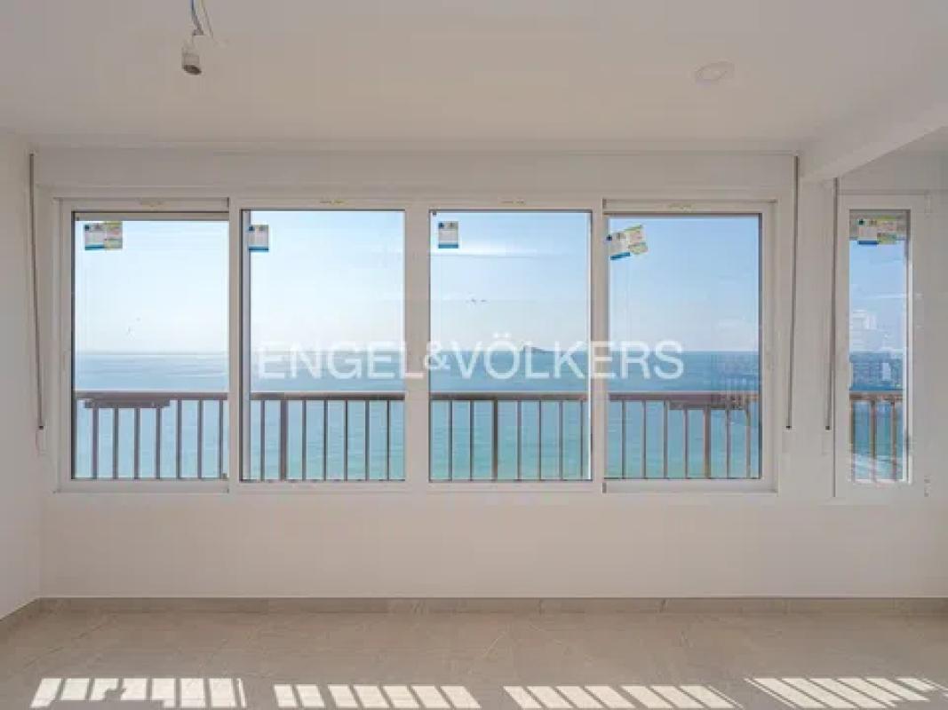 Venta de piso en Avenida Alcoi, 17, Benidorm
 photo 2