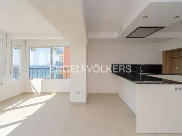 Venta de piso en Avenida Alcoi, 17, Benidorm
 photo 3