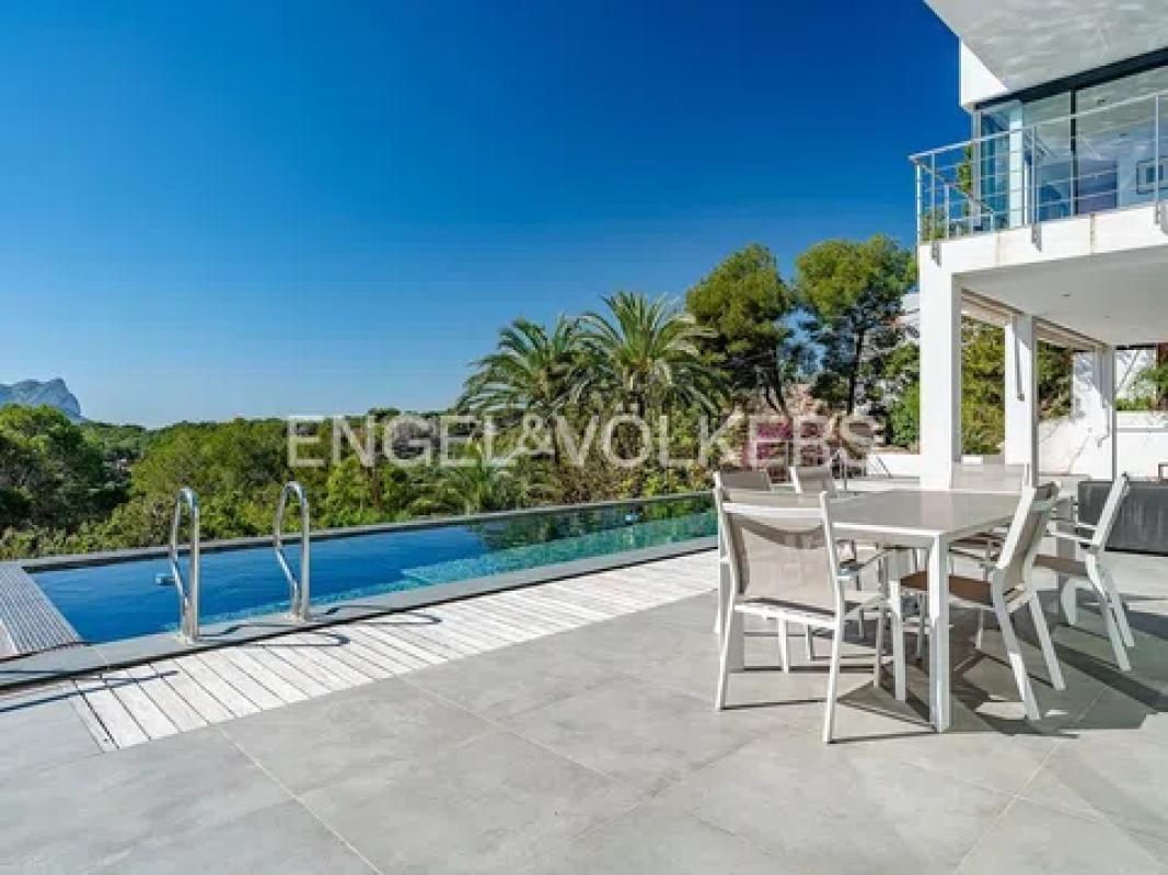 Sprzedaż niezależnego domku jednorodzinnego w Cala Advocat - Baladrar, Benissa photo 2