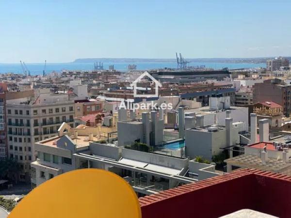 Sprzedaż mieszkania w Avenida General Marvá, Alicante / Alacant
 photo 1