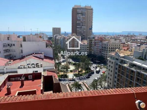 Sprzedaż mieszkania w Avenida General Marvá, Alicante / Alacant
 photo 2