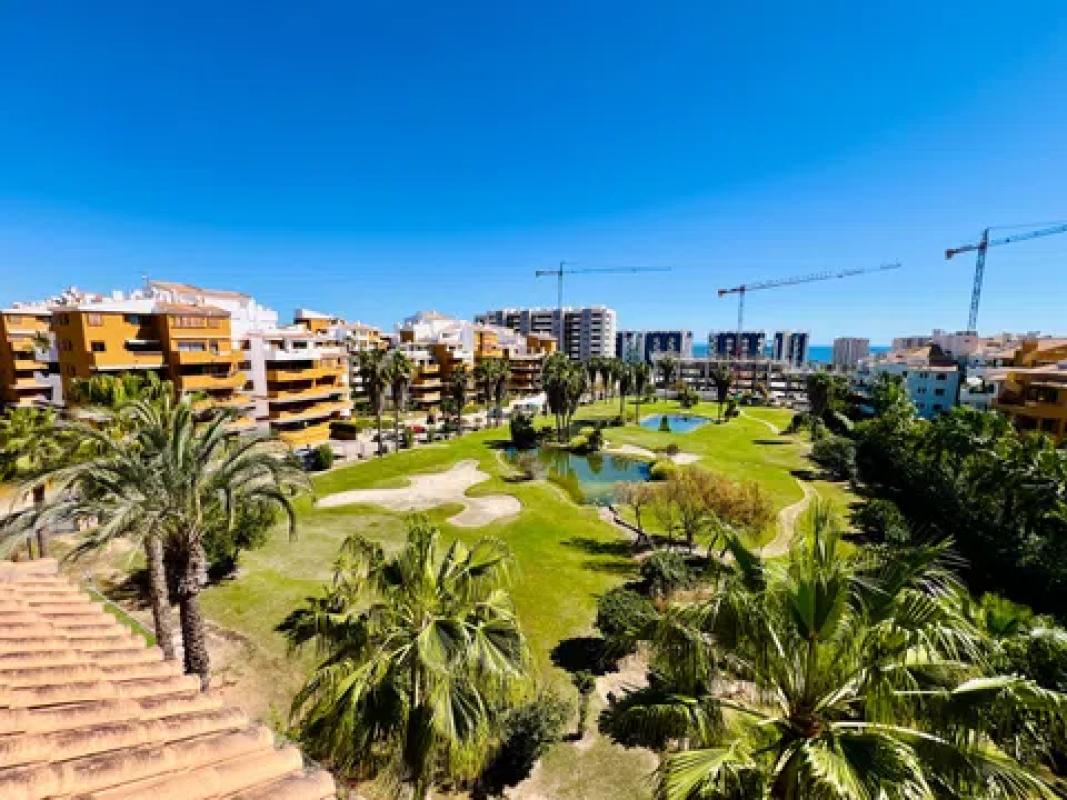 Venta de duplex en UR PUNTA PRIMA, 6, Torrevieja photo 1