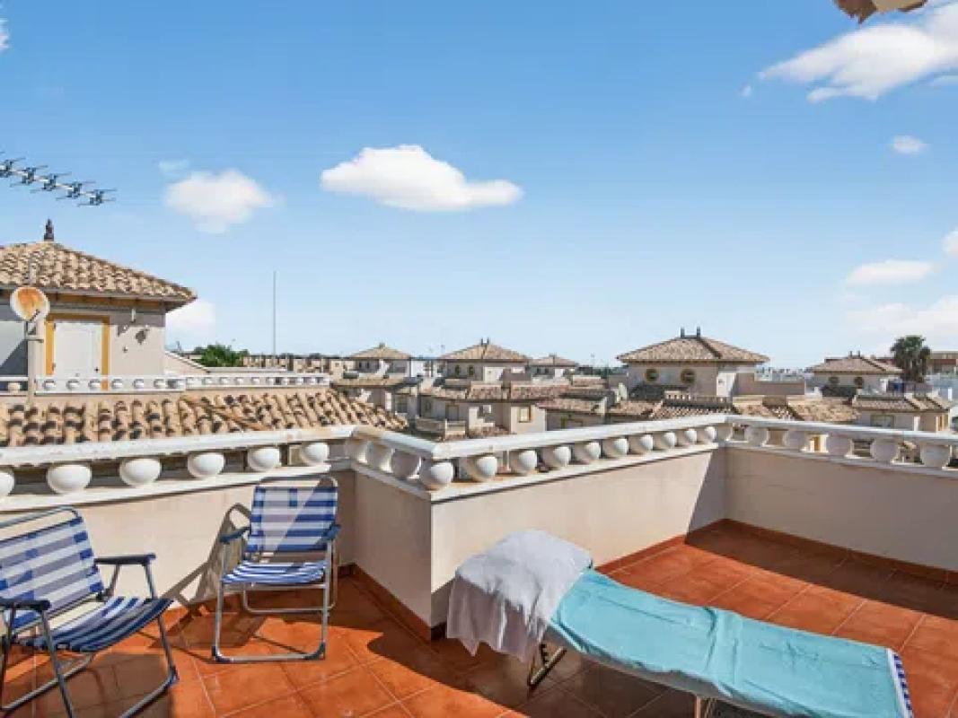 Properties for sale and rent in Spain photo 2