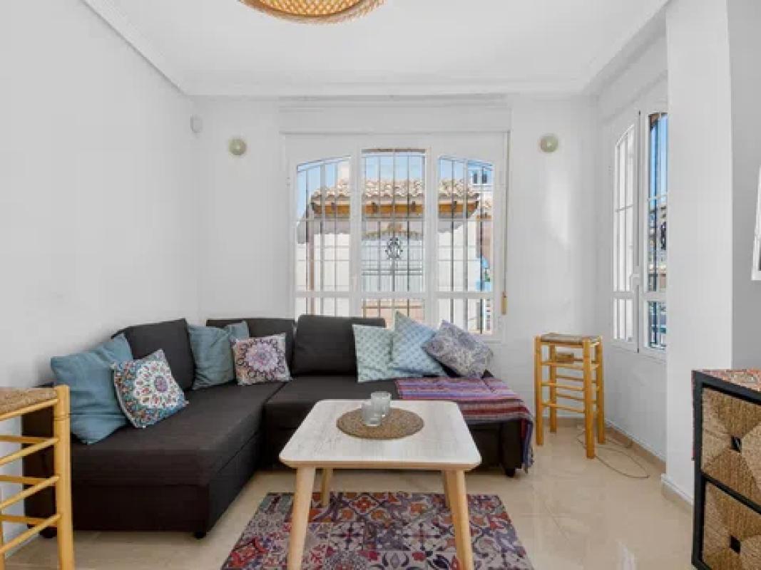 Properties for sale and rent in Spain photo 3