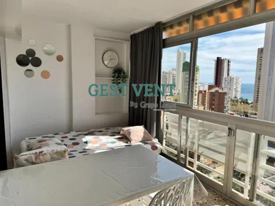 Venta de piso en Pueblo Levante, Benidorm
photo 1