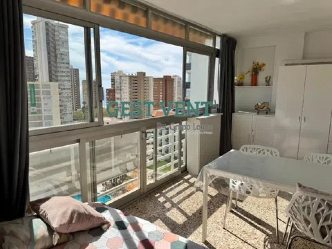 Venta de piso en Pueblo Levante, Benidorm
photo 4