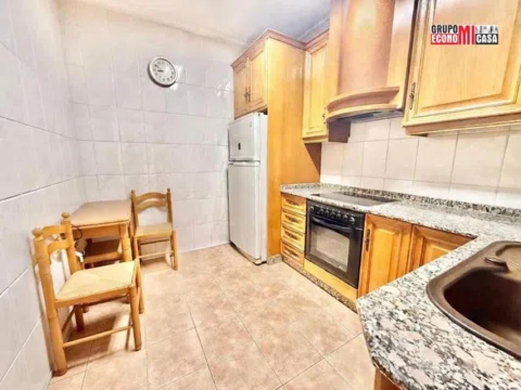 Продажа таунхауса в Centro , Сан-Висенте-дель-Распейг photo 5
