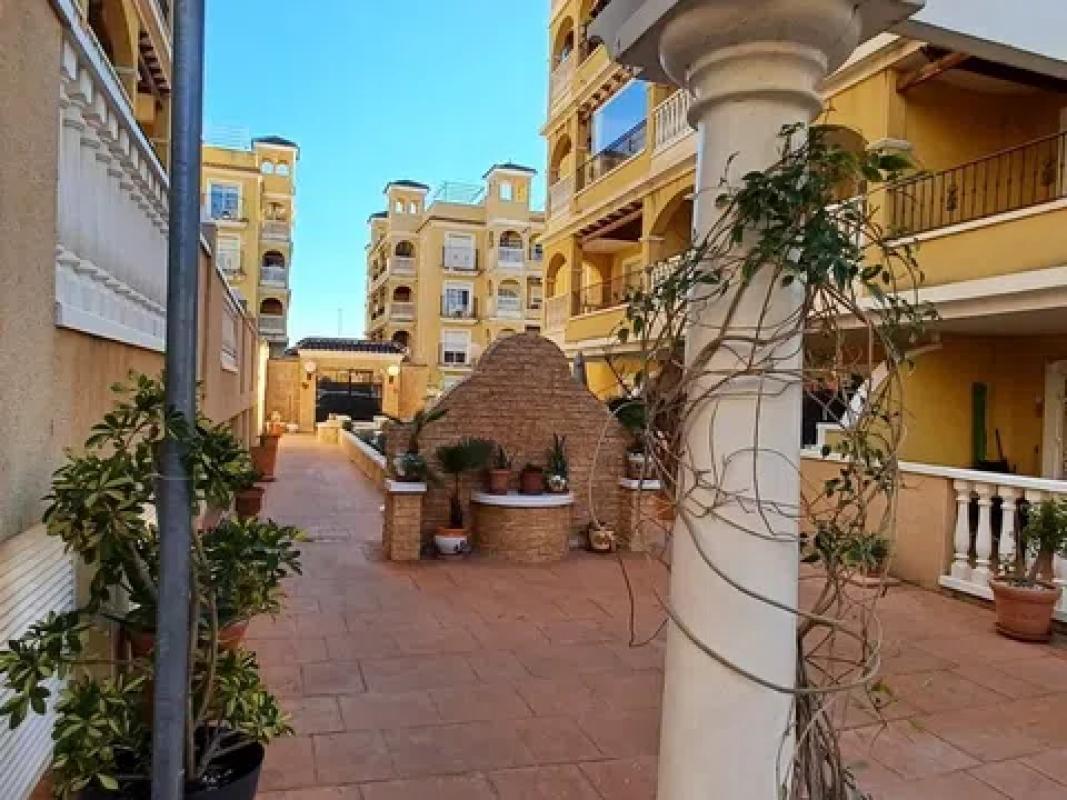 Venta de piso en CL COMUNIDAD VALENCIANA, Algorfa
 photo 2